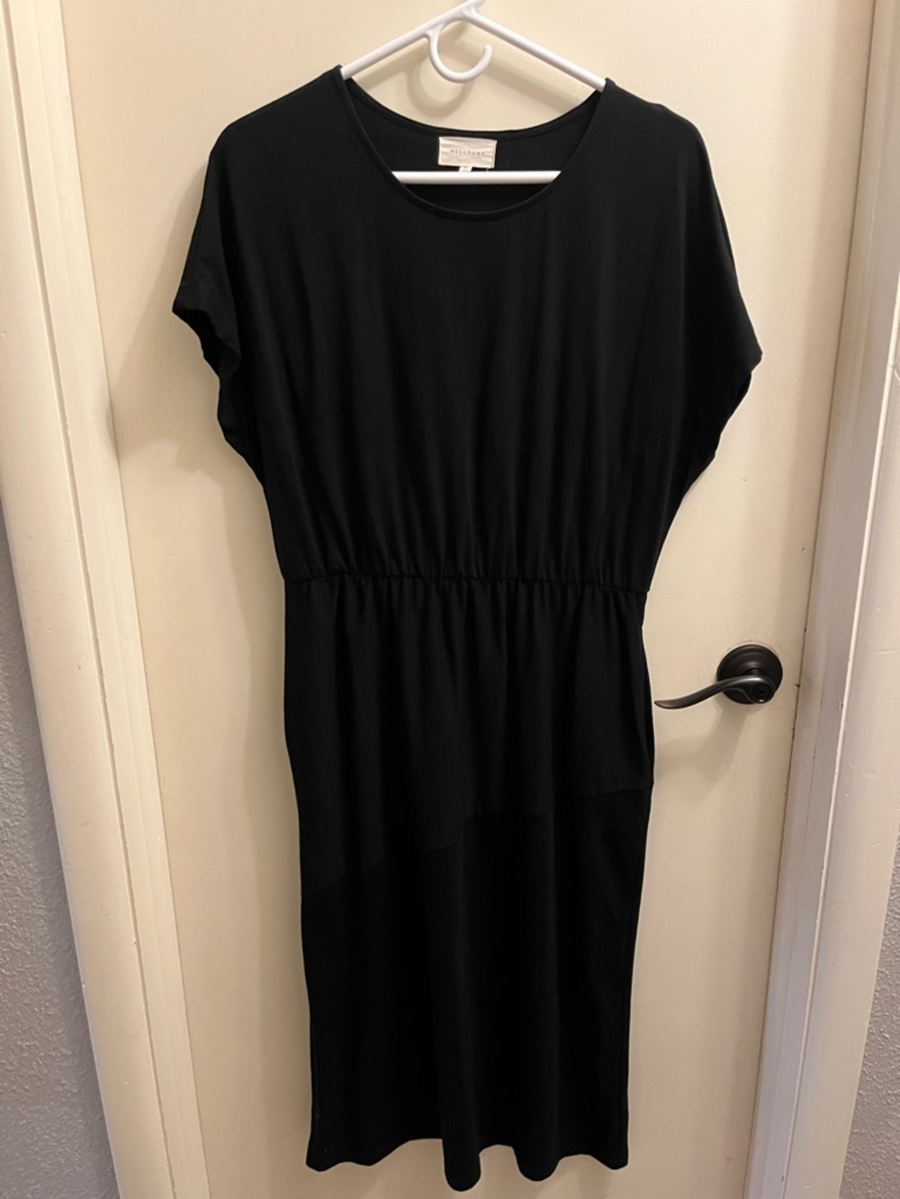 Black Women’s Midi Dress with Elastic Waist